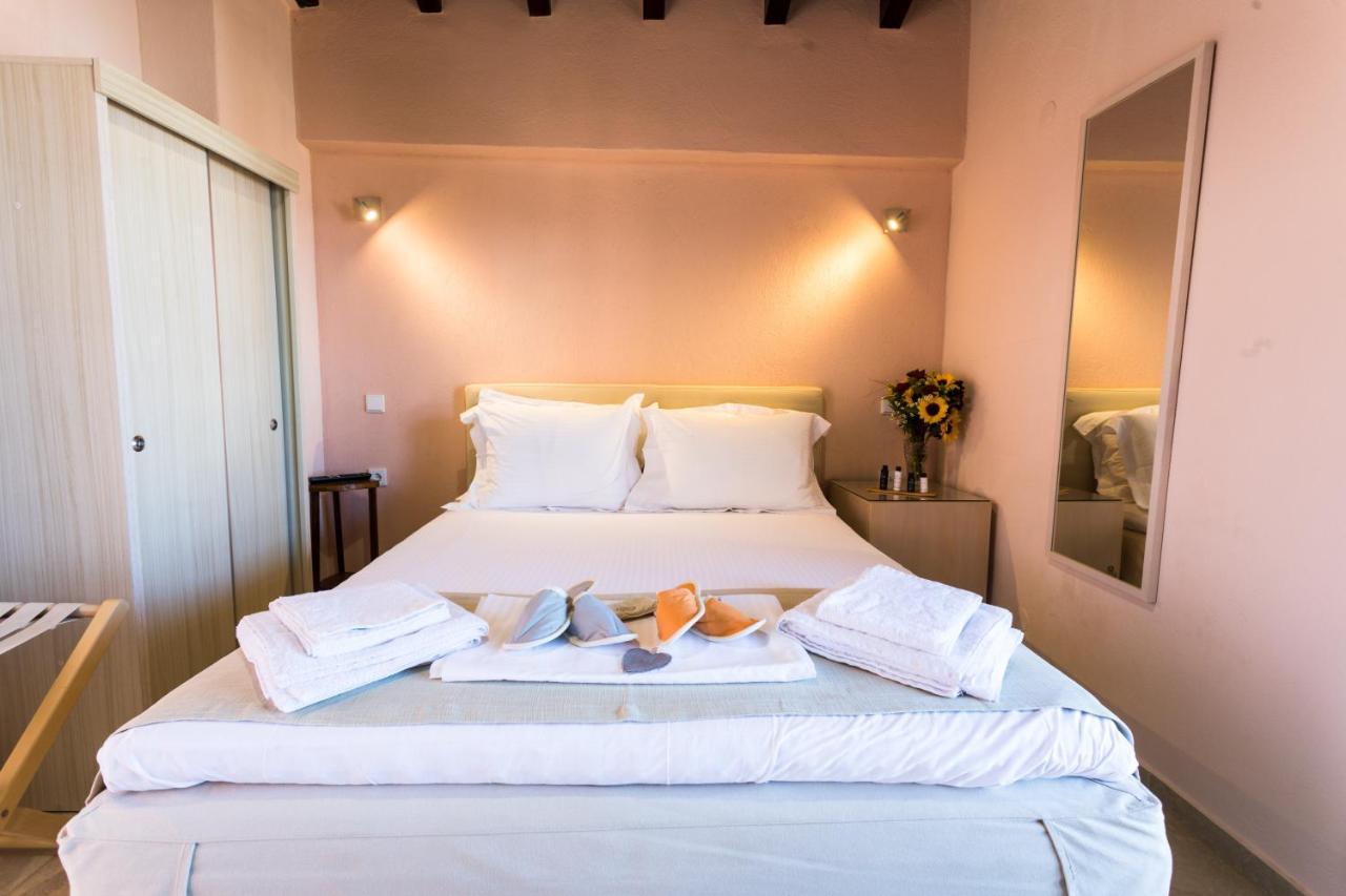 Helianthus Guesthouse Amoliani Extérieur photo