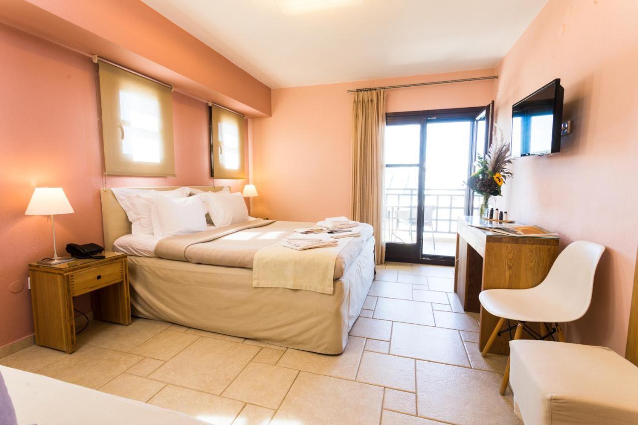Helianthus Guesthouse Amoliani Extérieur photo